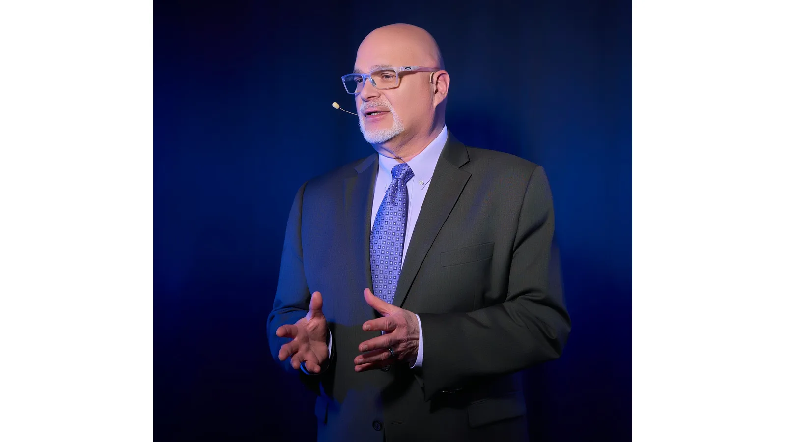 Coaching That Sticks: Real-World Leadership for Real-World Results